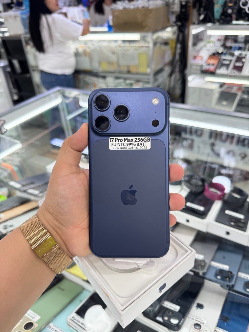 Iphone 17 Pro Max 256gb 99% batt FU NTC No issue All working RUSH (Category: iPhone 17 Series) located in San Juan City. Submitted by javedsgadgetshop (Listing ID 1425881987, Image 2). Description: INSTALLMENT OPTIONS : SPAY LATER / GGIVES / CREDIT CARD! WE BUY AND SELL SO PWEDE MAGBINTA OR SWAP ! Quick Specs : 14,500 💵 Iphone 17promax •256gb •NTC Variant •99% batt health •Factory Unlock •99% Smoothness •No hidden issue | No Repaired •100% Authe