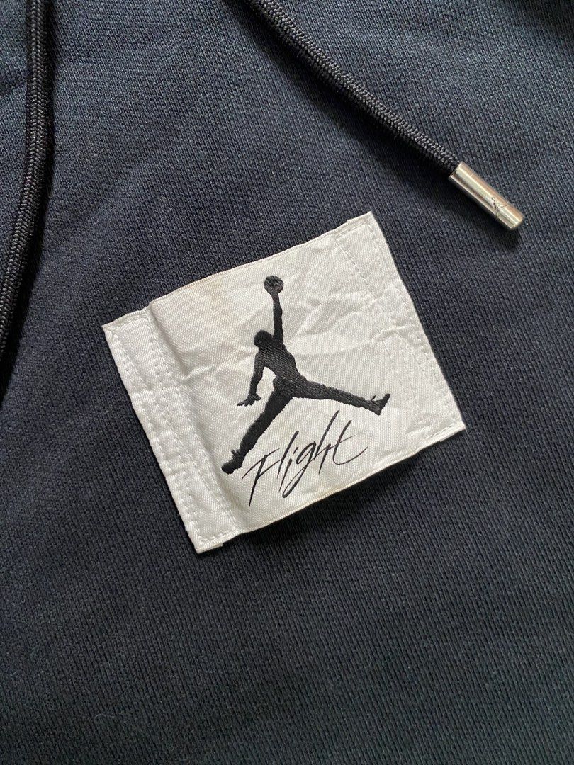 Jordan Center logoHoodie (Category: Hoodies) located in Digos. Submitted by thriftflexph (Listing ID 1425893910, Image 3). Description: Size&Dimes:25/27.5 Color&Condi:8.5/10 or better issue:Sign of usage pero super presentable DM for more information 🫶 Items are all thrifted/Handpicked Can ship nationwide🇵🇭 Add Shipping Fee ✈️🎁.