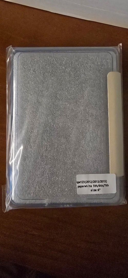 Kindle paperwhite hello kitty 6" case478267423861647361