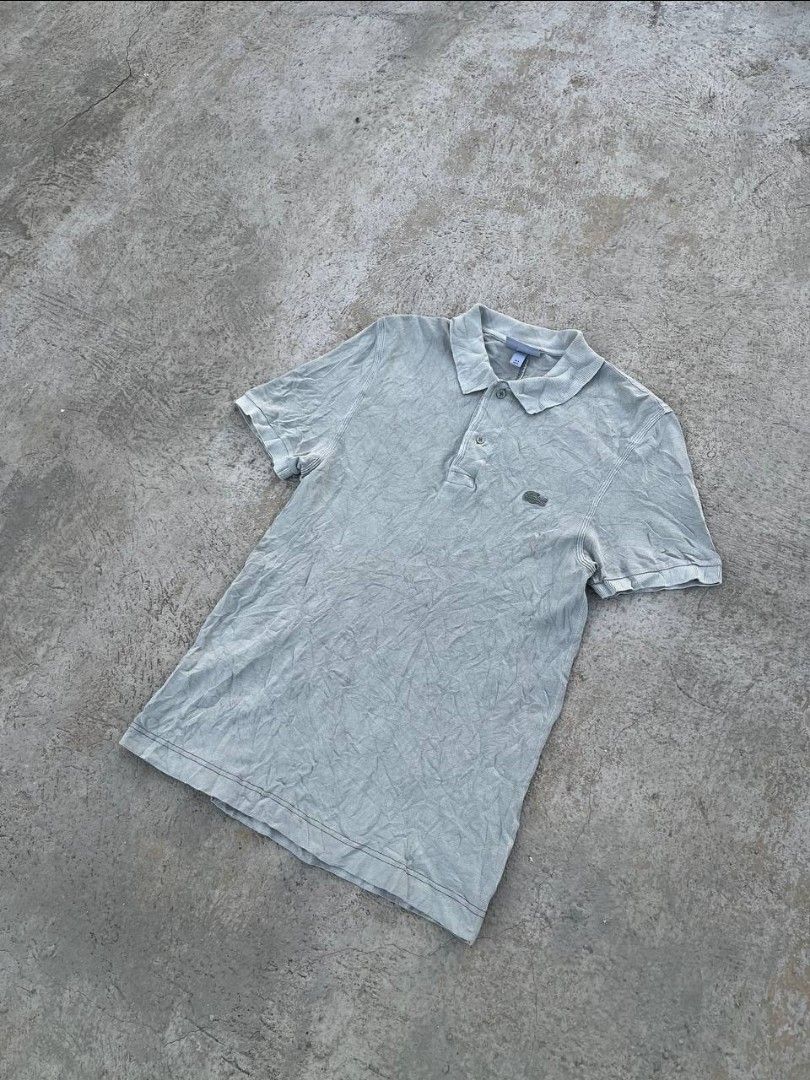 LACOSTE Regular fit Polo shirt (Category: Tshirts & Polo Shirts ) located in Batangas. Submitted by maci24 (Listing ID 1425962054, Image 1). Description: LACOSTE Regular fit Polo shirt - US S on tag ( 17 ❌ 28 ) - C.R 9.5/10 - Complete Tags w/ extra button - 1pinhole only.