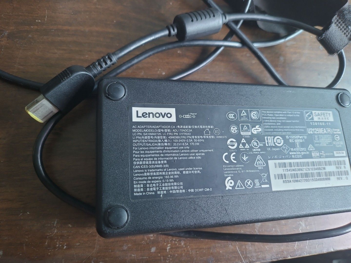 Lenovo 170W 20V 8.5A Laptop Charger