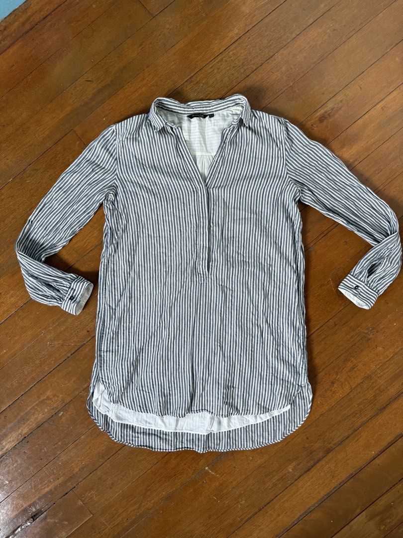 Massimo Dutti Striped Long Sleeve Shirt (Category: Longsleeves) located in Quezon City. Submitted by keoff (Listing ID 1426004550, Image 1). Description: .