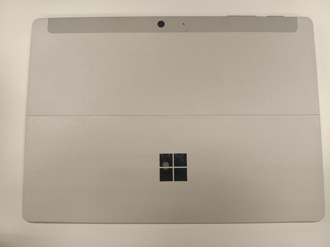 Microsoft Tablet: Surface Go 2 - Intel Core M3 / 8GB ram / 128GB