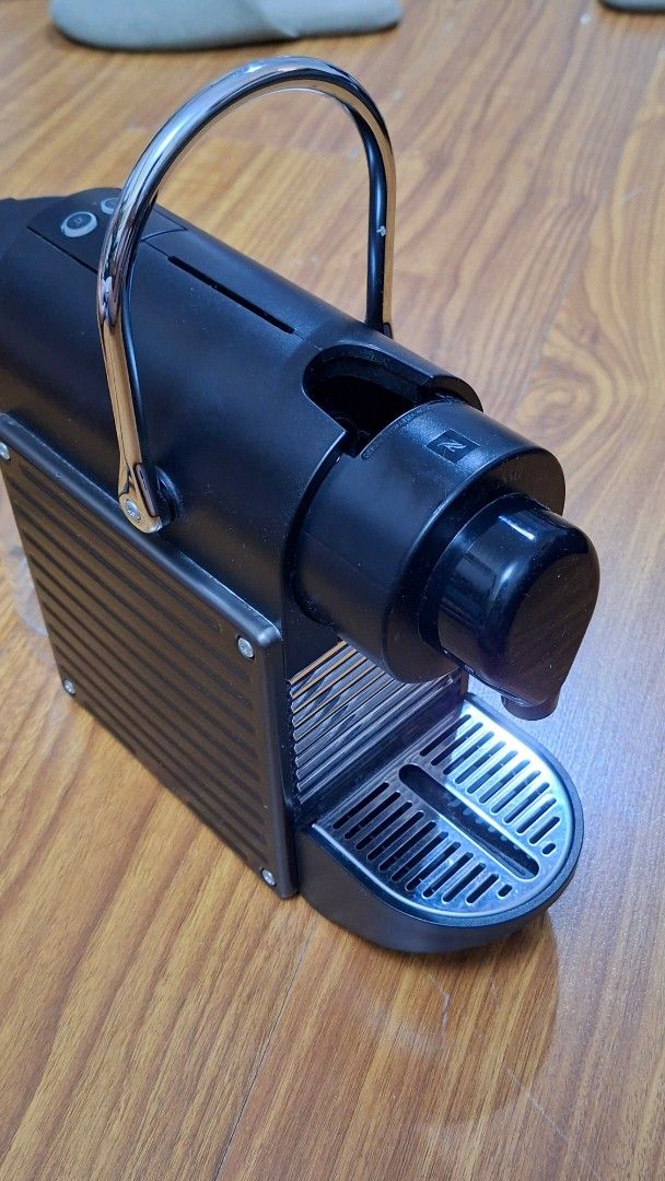Nespresso Pixie Coffee Maker Capsule (Category: Other Home Appliances) located in Quezon City. Submitted by fka_bankroll77 (Listing ID 1425951240, Image 3). Description: Still working selling for 11k SRP is 17500 capsules nalang kulang eastwood loc.
