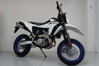 (Category: ) located in . Submitted by speedwaymotor (Listing ID 1425861913, Image 1). Description: .