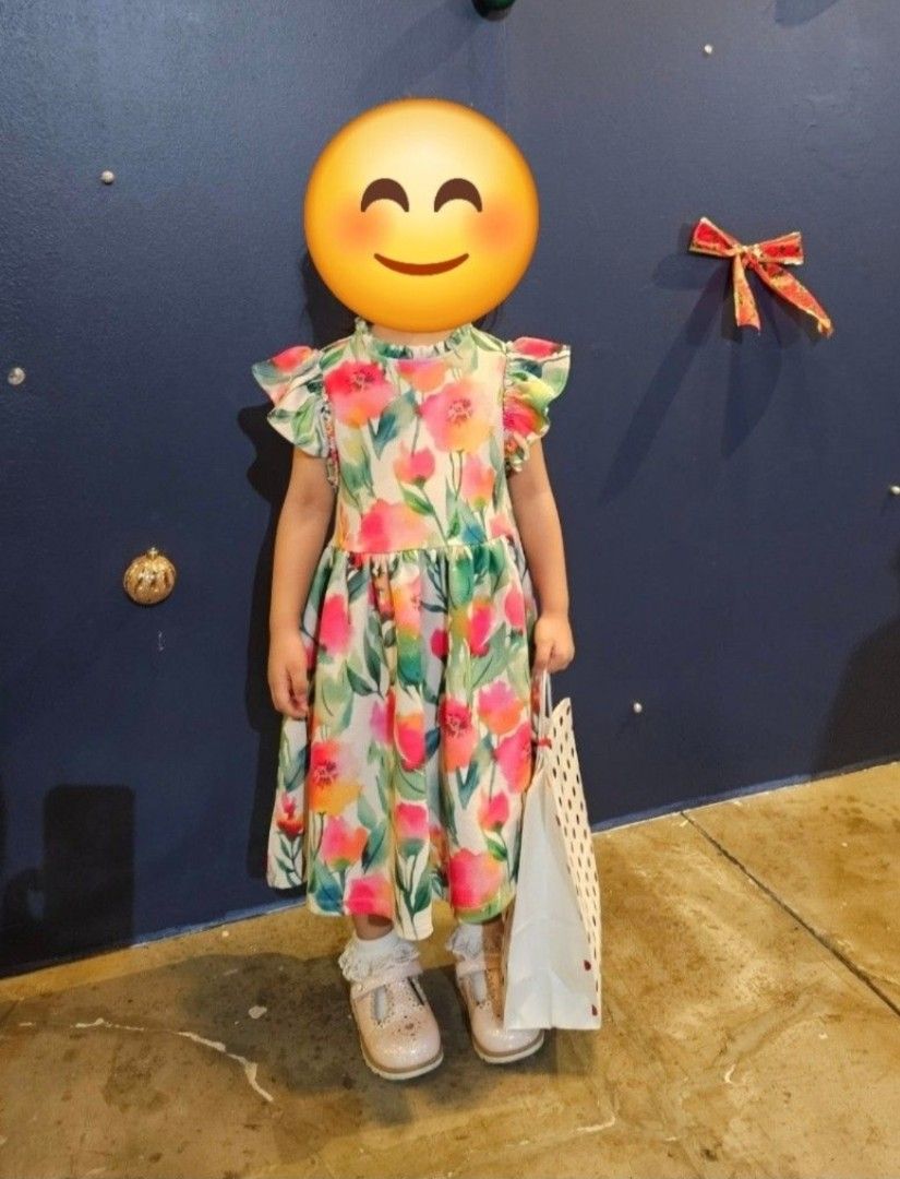 NEXT Summer Floral Dress (Category: Babies & Kids Fashion) located in Paranaque City. Submitted by babythings (Listing ID 1425885950, Image 3). Description: - No issues, no stains - NEXT Summer Floral Dress - For girls aged 3-4 years old - Features a vibrant floral print - Perfect for summer wear .