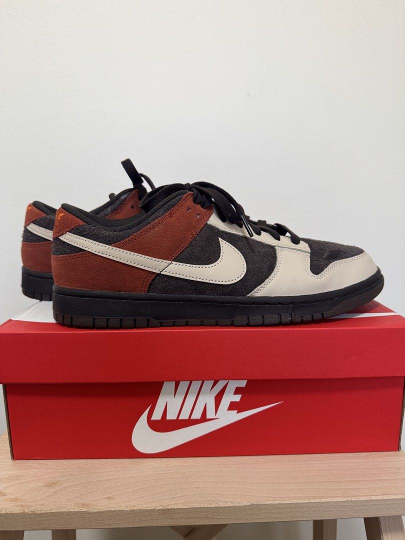 Nike Dunks (Category: Sneakers) located in Cainta. Submitted by titosupreme (Listing ID 1425891242, Image 3). Description: Nike Dunks Low Red Panda Size 11 Slightly used W/box Shipping c/o buyer Bank transfer BPI/Gcash .