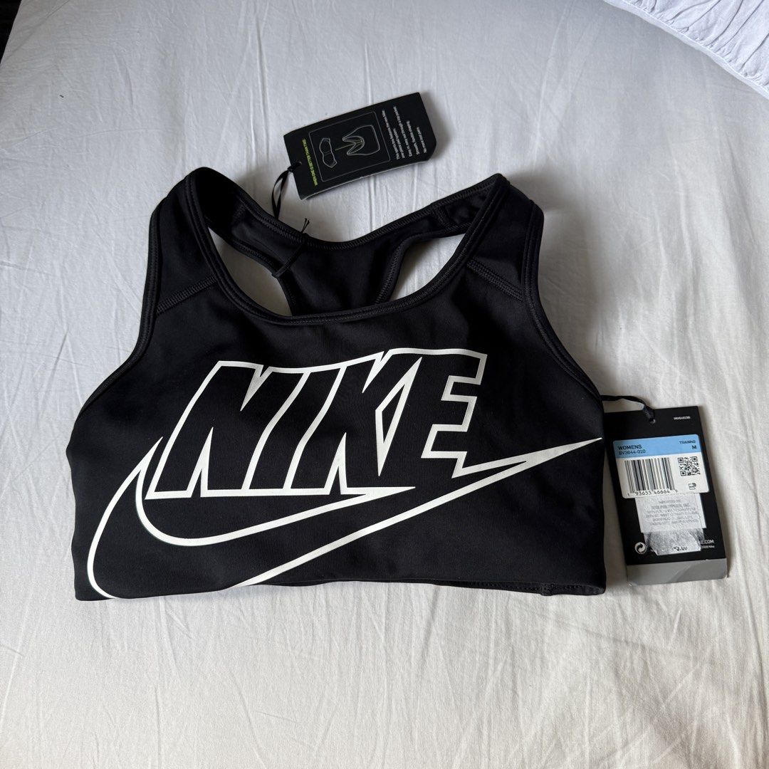 Nike Sports Bra (Category: Activewear) located in Quezon City. Submitted by buffsalmon (Listing ID 1425827684, Image 1). Description: Nike bras and shorts that I bought a while back that didn’t fit me well or I realized is not my style 🥹 All brand new with tags ✅ negotiable if getting two items more Nike Logo Sports bra Size M.