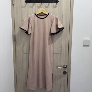 (Kategori: ) berada di . Dikirim oleh caarolinew (ID iklan 1425973250, Gambar 1). Deskripsi: .