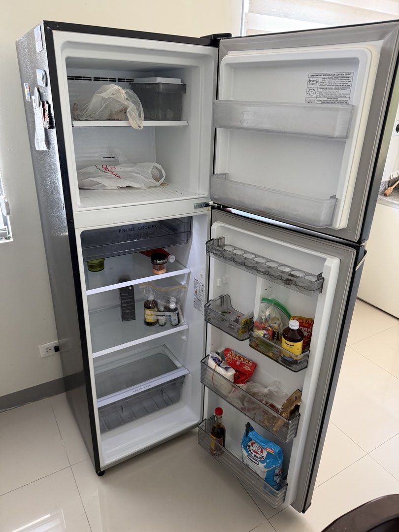 Panasonic NR-BP292VD Black Refrigerator (Category: Refrigerators and Freezers) located in Manila. Submitted by eksenadora (Listing ID 1425875215, Image 2). Description: Price: 15,000 (no haggling) Location: Basa Air Base, Floridablanca, Pampanga Two years old No issues no problems RFS: Bibili ng mas malaki MOP: Gcash Pick up only.