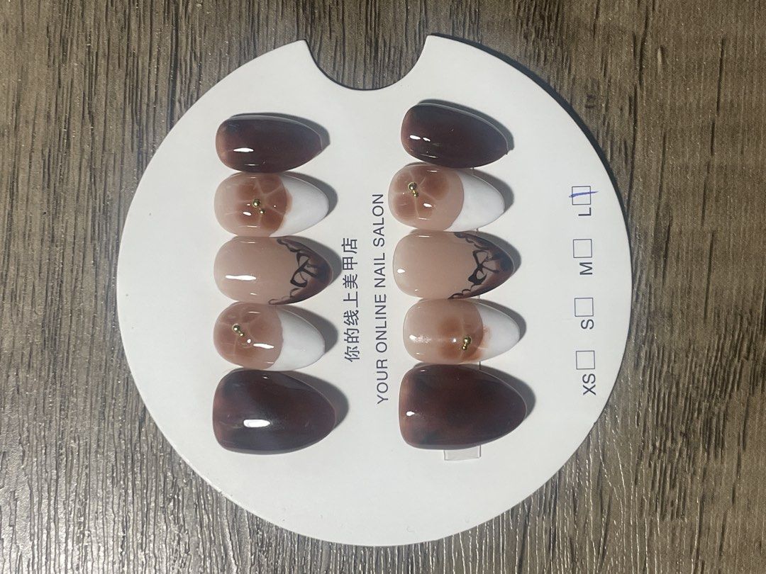 Press on Nail (individual pics) pt.1 (Category: Hands & Nails) located in Manila. Submitted by mjnlla (Listing ID 1425836579, Image 3). Description: .