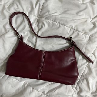 (Category: ) located in . Submitted by _doll.wardrobe (Listing ID 1425838252, Image 1). Description: .