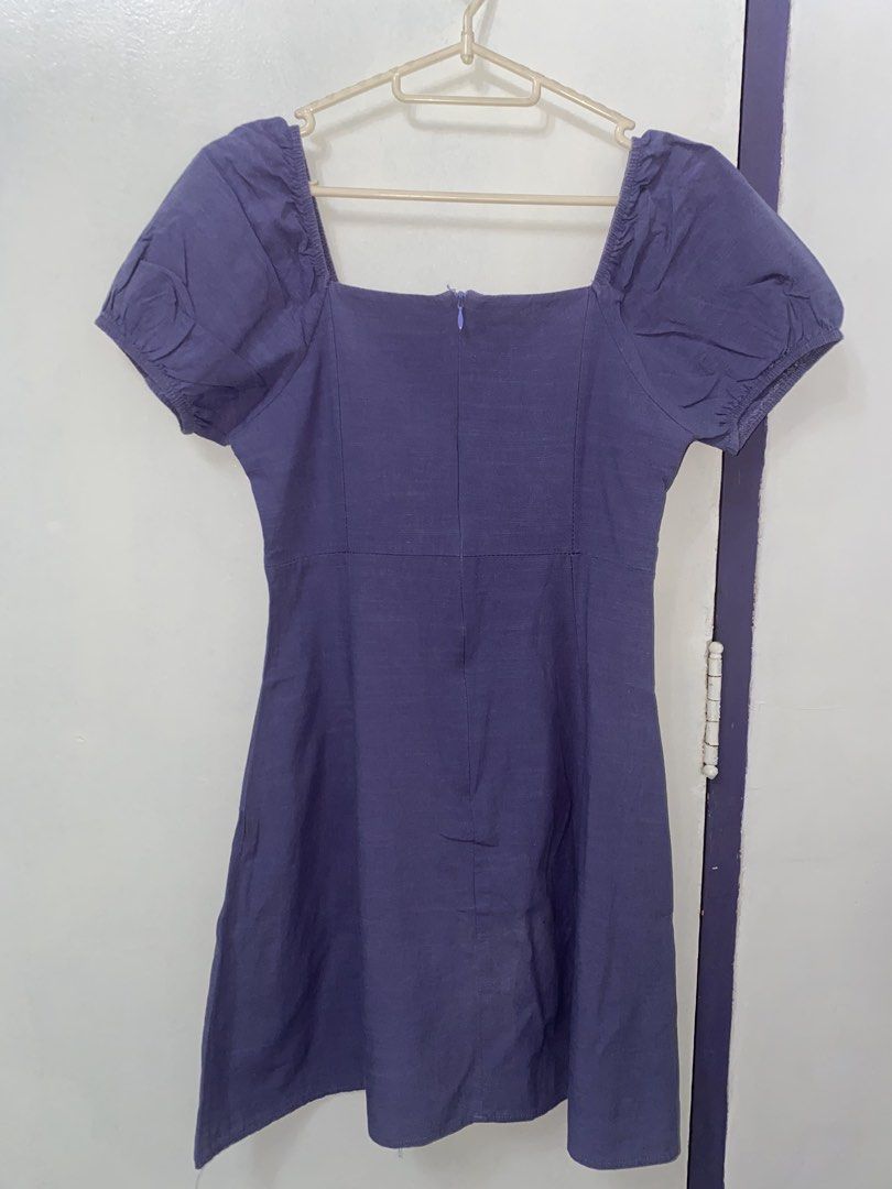 Purple Square Neck Dress (Category: Dresses) located in Mandaluyong City. Submitted by van68 (Listing ID 1425835645, Image 2). Description: Size: S Length: 32” - Fits up to 32” bust - Compete buttons - Zipper at the back 📍Mandaluyong city 📍Can meetup in any MRT station during weekends.
