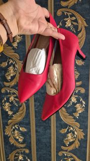 (Category: ) located in . Submitted by orkedboutique (Listing ID 1425828408, Image 1). Description: .