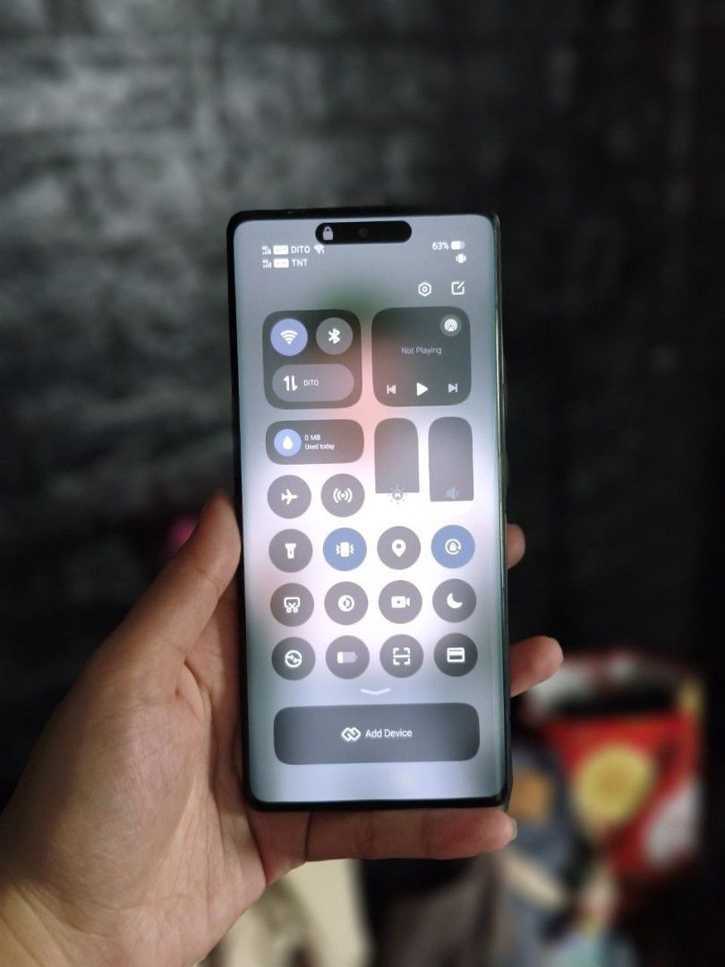 Sale or swap sa ios (Category: Android Others) located in Plaridel. Submitted by cycygnzls201995 (Listing ID 1425870151, Image 1). Description: sale or swap sa ios add ako tecno camon 30s 16/256gb curve screen no issues bukod sa may cigarette burn sa screen, maliit lang. not visible pag nakaopen yung screen. not affected performance. unit and original charger only .