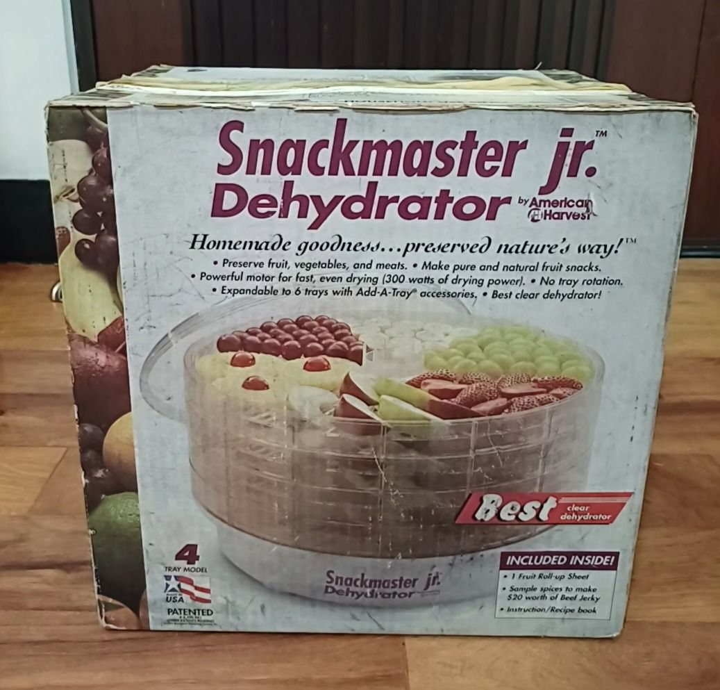 Snackmaster Jr. Dehydrator (110V) (Category: Other Kitchenware & Tableware) located in Quezon City. Submitted by CraftsItemsCleanUpSale (Listing ID 1425976592, Image 1). Description: [Decluttering Sale] Snackmaster Jr. Dehydrator Food Dehydrator Model FD-20 Volts 120, 60Hz Watts 300 (with original box) American Harvest S/N: 79DZG105909 *Please read: Items Clean Up Sale Please chat with me for any questions or for more photos. Items are sold as is
