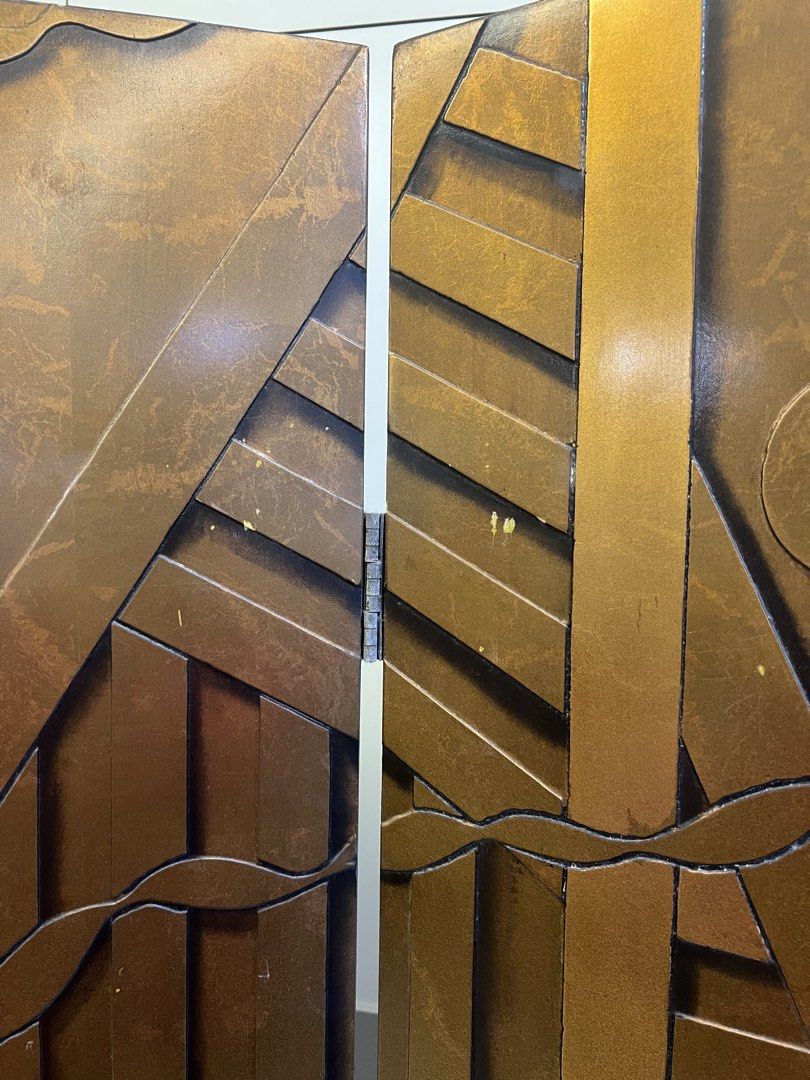 Solid Divider (Category: Other Home Furniture) located in Singapore. Submitted by mister3 (Listing ID 1425920686, Image 3). Description: Photo 1 is one side and photo 2 is the other side of the same divider. For 1 panel, Length: 41cm Width: 2.4cm Height: 183cm The gap between each panel is about 1.1cm due to the hinges..