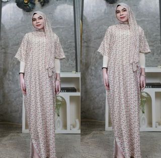 (Category: ) located in . Submitted by gadiswardrobe (Listing ID 1425880940, Image 1). Description: .