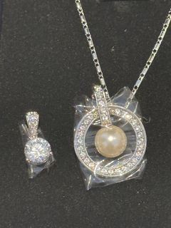 (Category: ) located in . Submitted by 9.9dollarshopping (Listing ID 1425962012, Image 1). Description: .