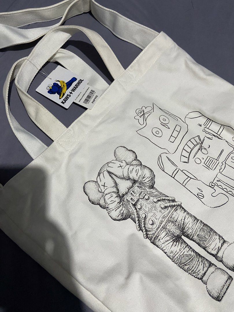 UNIQLO KAWS + Warhol 2Way Bag (Category: Tote Bags) located in Iloilo. Submitted by thethriftopia (Listing ID 1425955056, Image 3). Description: Selling this Brand new UNIQLO KAWS + Warhol 2Way Tote Bag Perfect for gift 💝 .