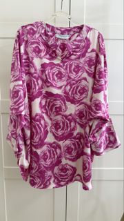 (Category: ) located in . Submitted by luxurypreloved_kl (Listing ID 1425863663, Image 1). Description: .