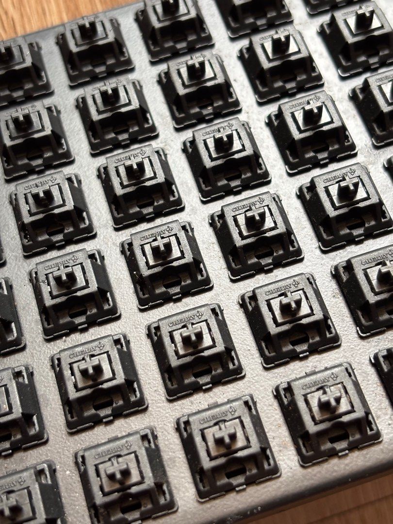Vintage Cherry MX Mechanical Switches451768868668723201