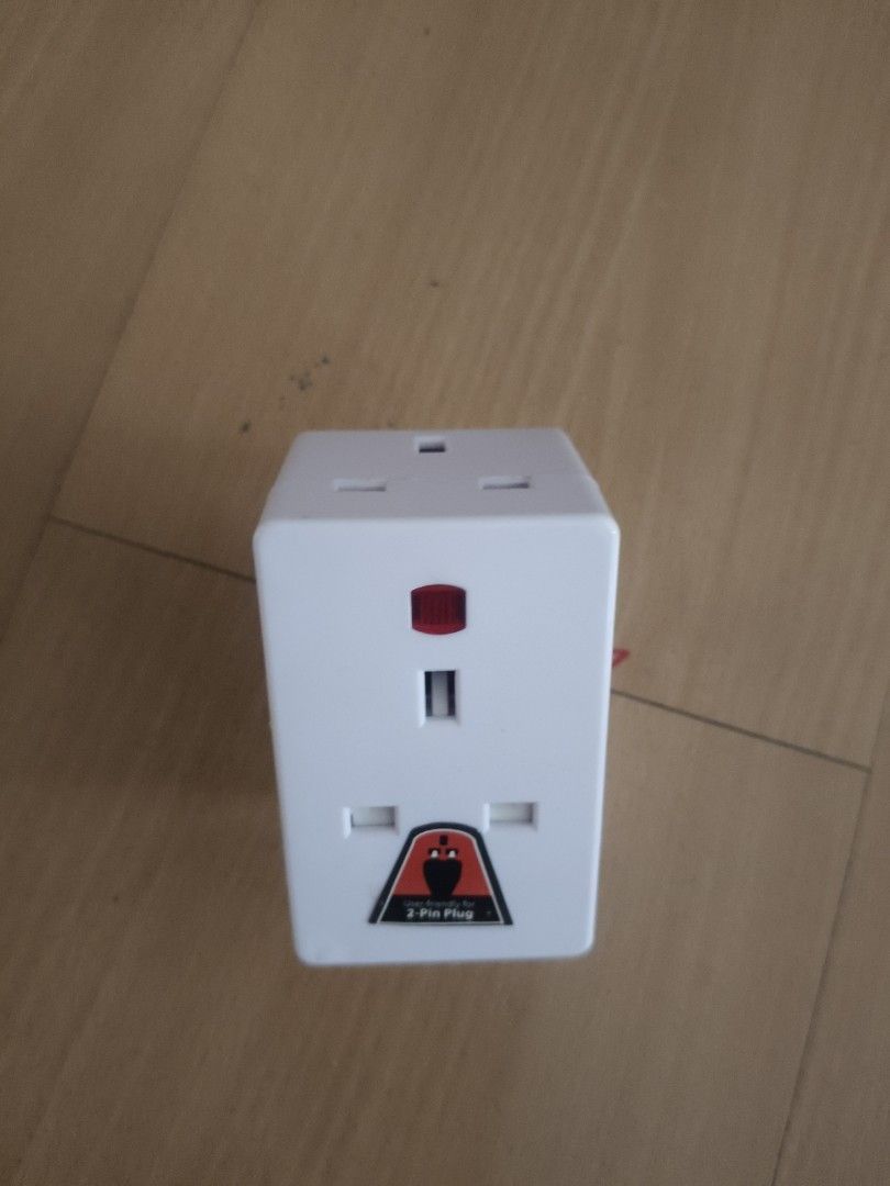 White Adapter Plug405999010543063043