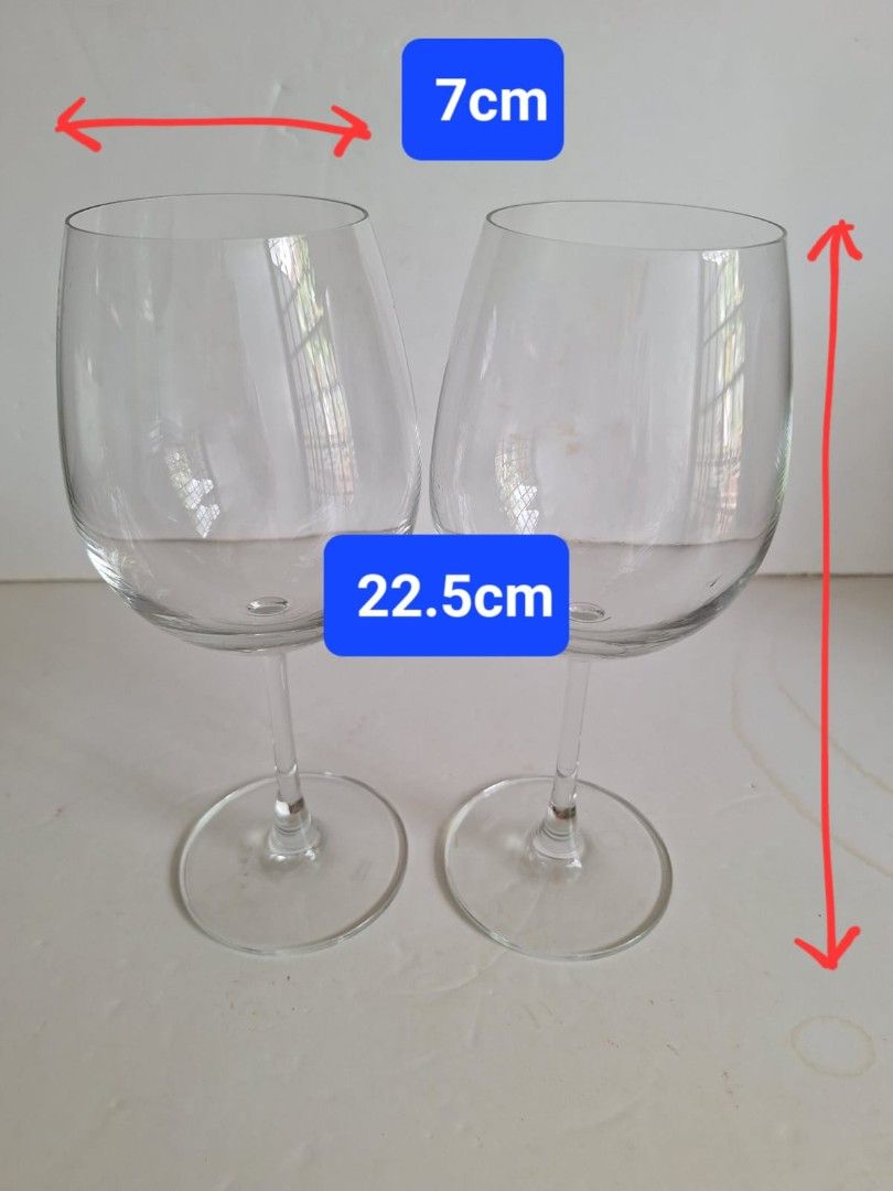 Wine glass471914296503838720