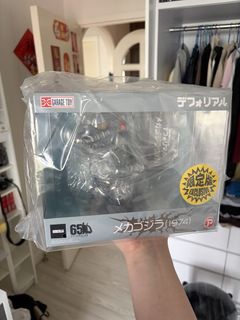 （分類：）位於 。 由 royalewithcheez 提交（商品編號 1425886752，圖片 1）。簡介： 。