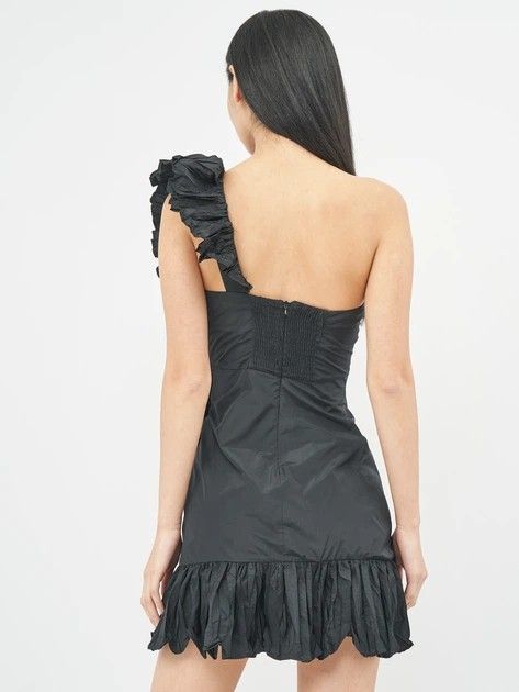 Zara Black One-Shoulder Ruffle Dress (Category: Dresses) located in Cebu City. Submitted by sixfiftyfour (Listing ID 1425875730, Image 3). Description: BRANDNEW WITH TAG.