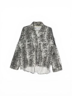(Category: ) located in . Submitted by shop818 (Listing ID 1425950068, Image 1). Description: .