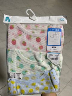 (Category: ) located in . Submitted by shopcoco (Listing ID 1426114754, Image 1). Description: .