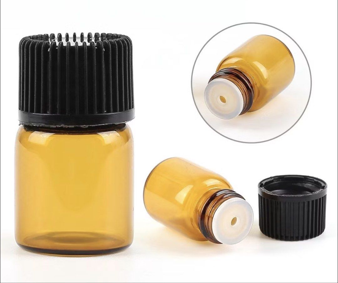 82 pcs Handheld durable aromatherapy bottle 2ml amber glass (Category: Everything Else Others) located in Muntinlupa City. Submitted by violet1966 (Listing ID 1426084541, Image 1). Description: - 82 pieces of 2ml amber glass bottles - Handheld and durable design - Ideal for aromatherapy and essential oils - Protects contents from light.