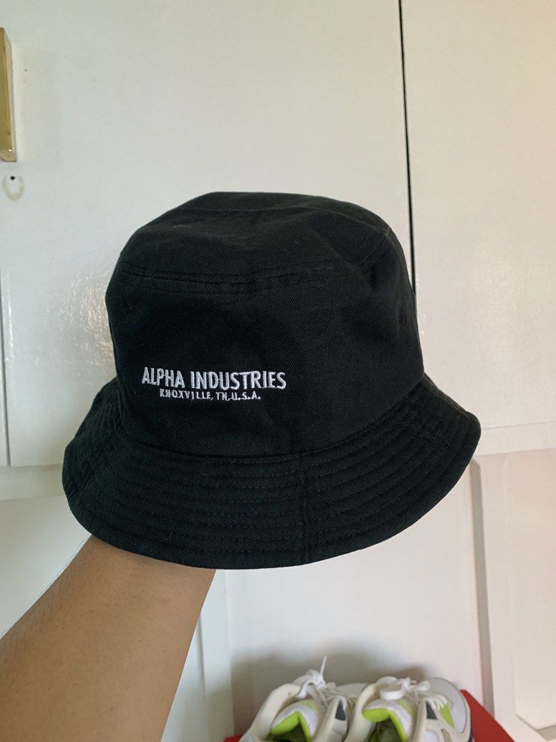 Alpha Industries Hat (Category: Caps & Hats) located in Muntinlupa City. Submitted by mcnigel84 (Listing ID 1426091218, Image 2). Description: Used Alpha Bucket Hat Excellent to new condition Medium to Large 56 to 59cm base on tag Black 10/10 color Not my size .