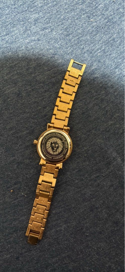 Anne Klein Gold Watch (Category: Women's Watches) located in Baguio. Submitted by ashmaemari68118 (Listing ID 1426018238, Image 2). Description: .
