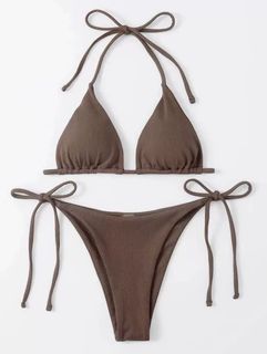(Category: ) located in . Submitted by pretty_little_things (Listing ID 1426016851, Image 1). Description: .