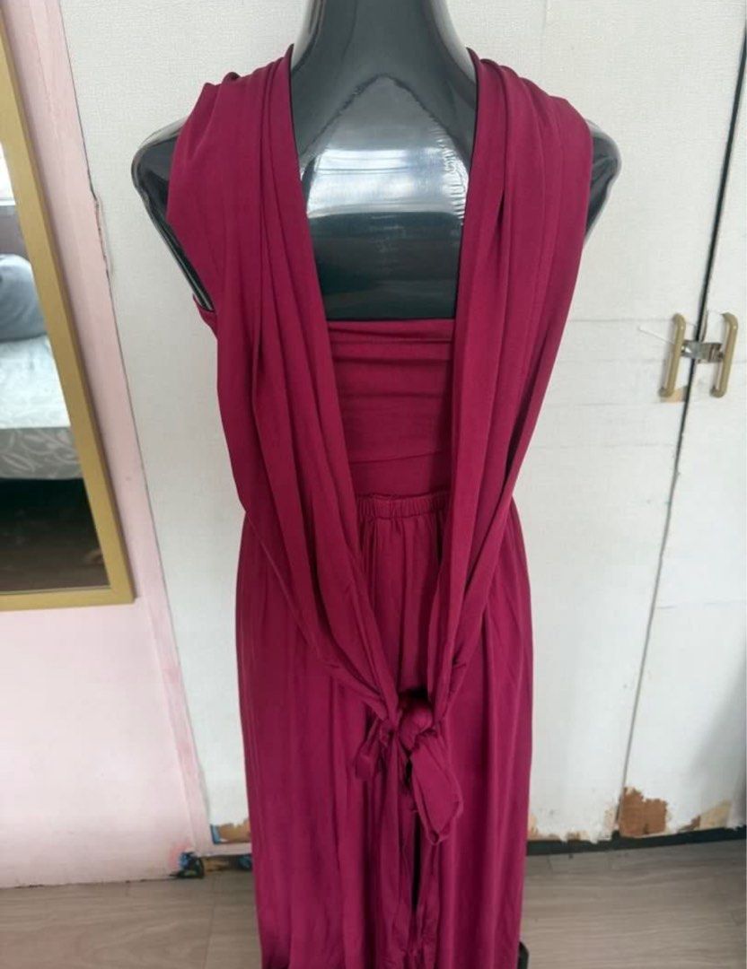 Burgundy Convertible Dress (Category: Dresses) located in Quezon City. Submitted by kayelg (Listing ID 1426070786, Image 3). Description: Bridesmaid Dress ₱850 each.