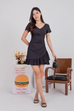 (Category: ) located in . Submitted by glamspring (Listing ID 1426135706, Image 1). Description: .