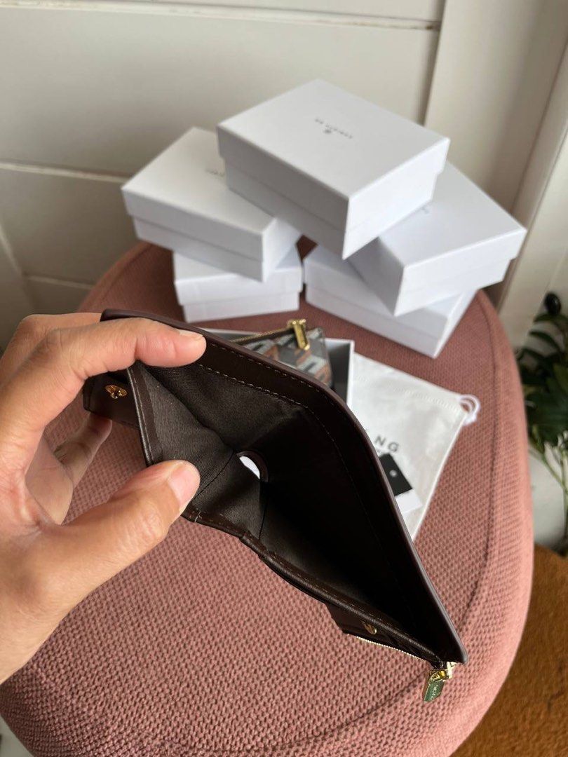 Christy Ng Wallet (Category: Wallets & Card holders) located in Candelaria. Submitted by pinkykeenshop (Listing ID 1426013284, Image 2). Description: .