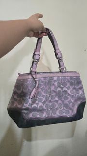(Category: ) located in . Submitted by cess_preloved03 (Listing ID 1426012953, Image 1). Description: .