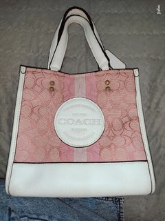 (Kategori: ) berada di . Dikirim oleh lemarijee (ID iklan 1426034381, Gambar 1). Deskripsi: .