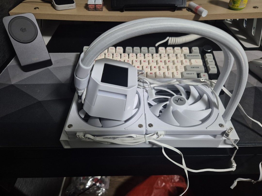 DEEPCOOL LM240 WHITE479519778402488321