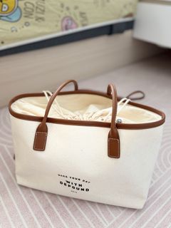 （分類：）位於 。 由 mm_mia 提交（商品編號 1426106931，圖片 1）。簡介： 。