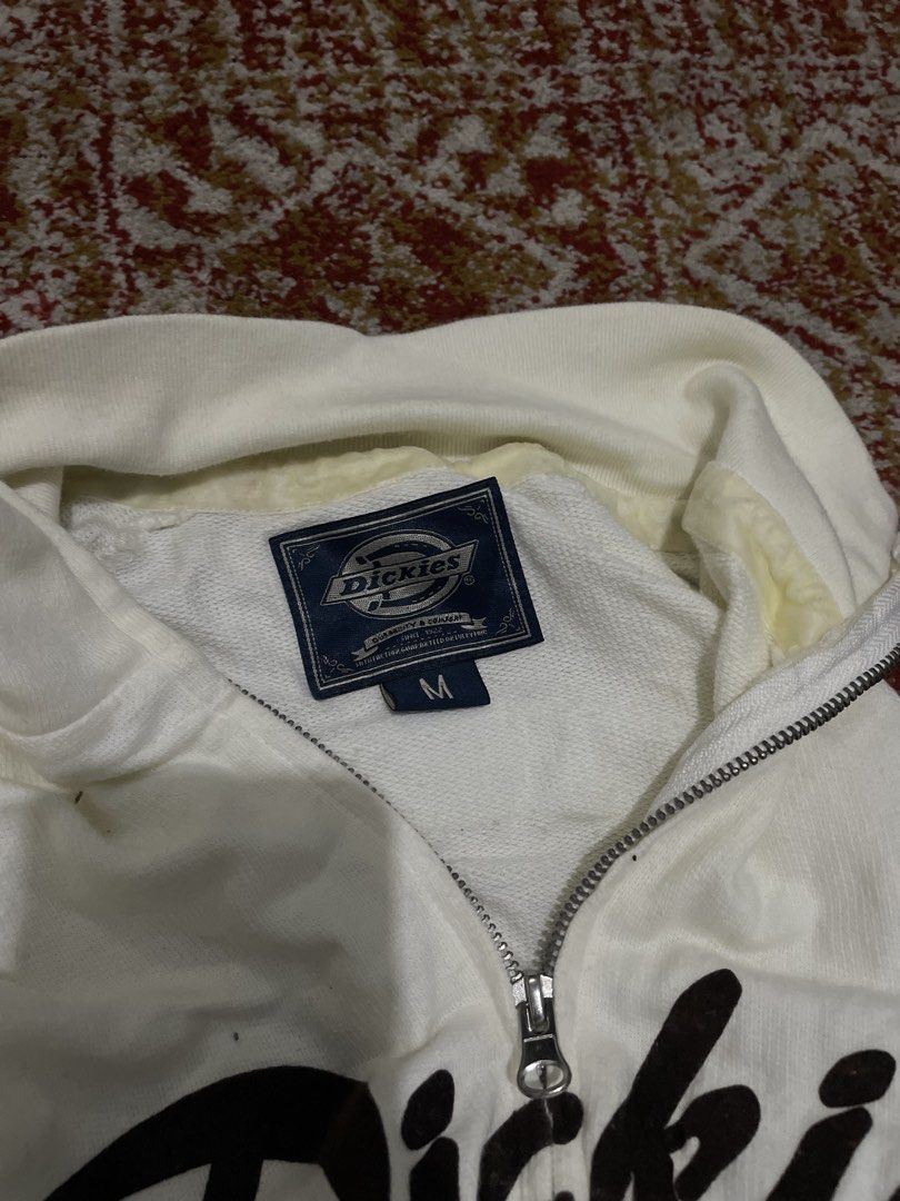 Dickies Zip-Up Jacket - Medium (Category: Coats, Jackets and Outerwear) located in Dumaguete. Submitted by raspberrypepsi (Listing ID 1426129287, Image 3). Description: Used a few times Bought for 3200 A bit of yellow stains Negotiable + Shipping Fee.
