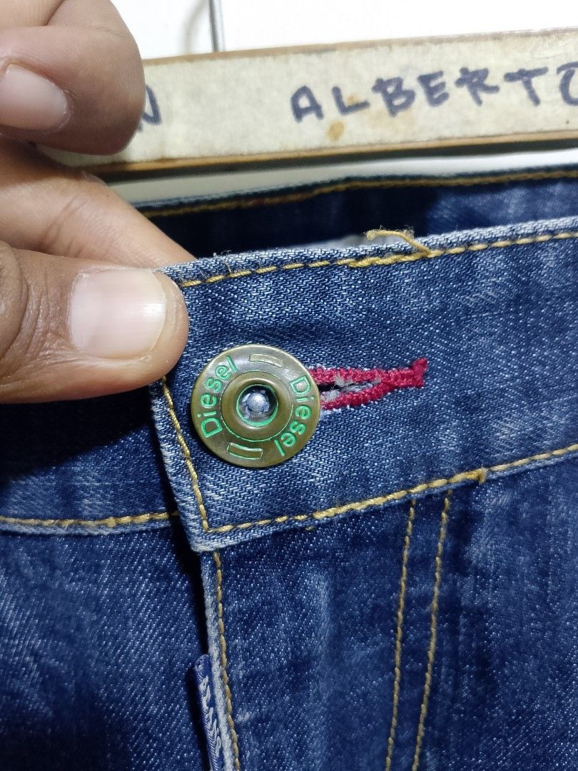 Diesel Blue Denim Jeans (Category: Jeans) located in Santiago. Submitted by trift3311v2 (Listing ID 1426121232, Image 2). Description: Diesel pants excellent condition Width 36 Length 38.5 Open leg 8 550+ship LOC Santiago Santiago city Isabela .