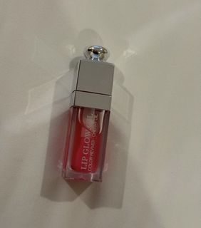 (Category: ) located in . Submitted by quick.declutter (Listing ID 1426170387, Image 1). Description: .