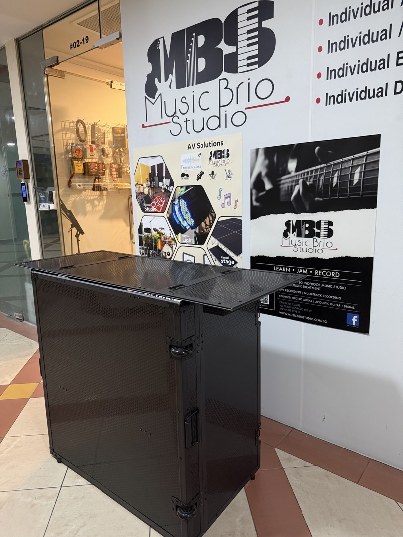 (Category: ) located in . Submitted by musicbriostudio (Listing ID 1426072464, Image 1). Description: .