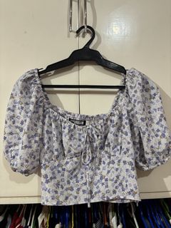(Category: ) located in . Submitted by DPreloved_Online (Listing ID 1426116934, Image 1). Description: .
