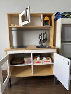 (Category: ) located in . Submitted by atriatria (Listing ID 1426034649, Image 1). Description: .