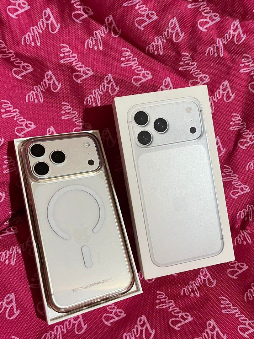 Iphone 17 pro max silver (Category: iPhone 17 Series) located in Santa Cruz. Submitted by callilithings (Listing ID 1426138700, Image 1). Description: Minimal Dents Lcd replaced Nabagsak sa motor kaya nagkaron ng basag na maliit Yung sa camera sa opt rings na inalis lang Power mac All working with true tone pa din Any sim will do. Bought 92k plus.